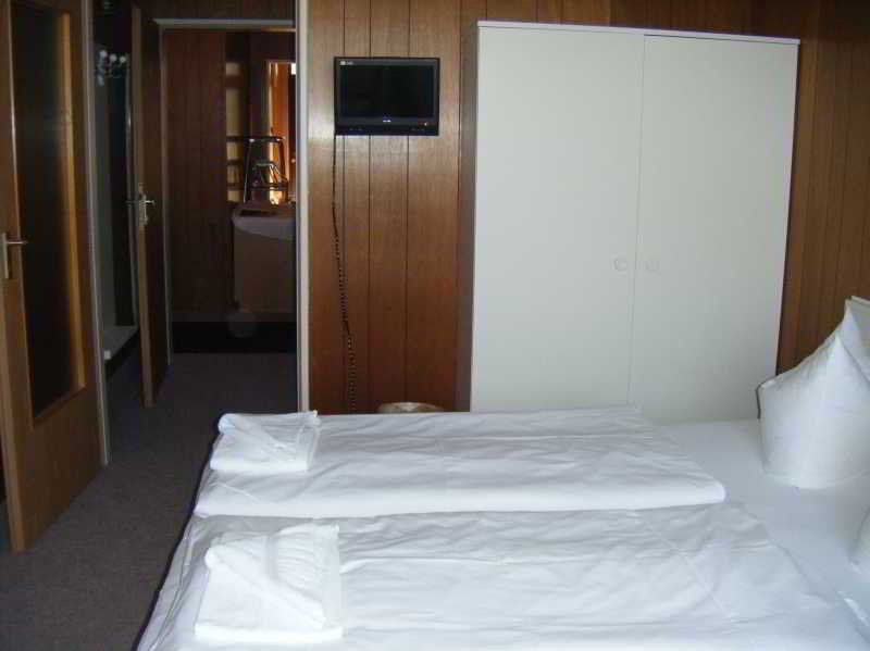 Central-Hotel Tegel Berlin Eksteriør billede